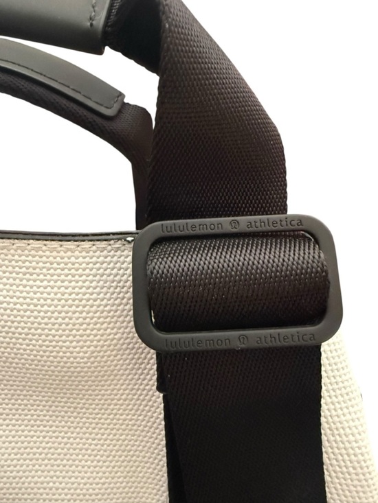 Lululemon Day Out Backpack *16L
White like new! main image 8